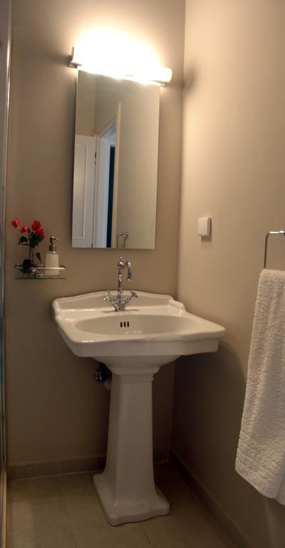 Vista Petros Apartment Apraos Стая снимка
